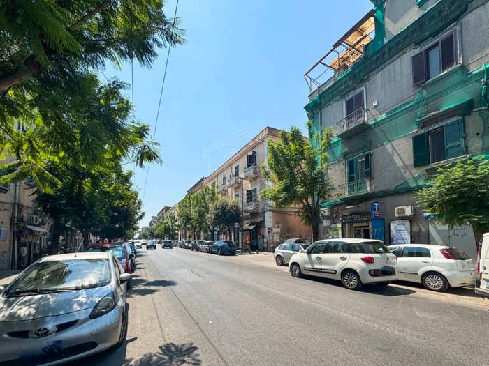 Appartamento con 6 locali in vendita in Corso Secondigliano, Secondigliano, Napoli