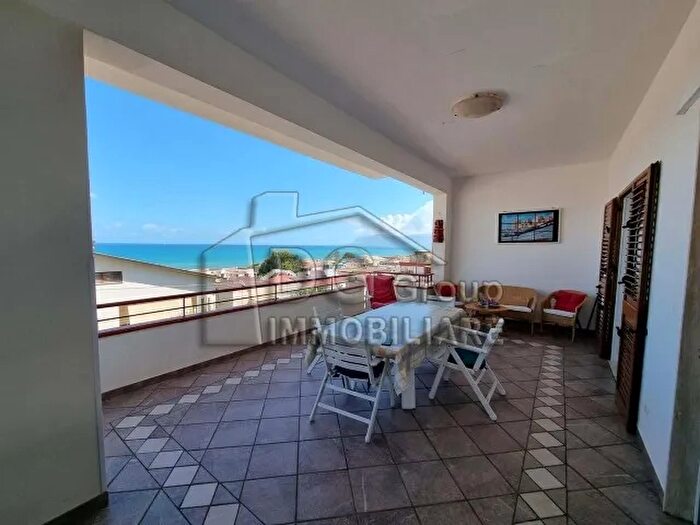 Casa con 5 locali in vendita in Alcamo Marina, Alcamo