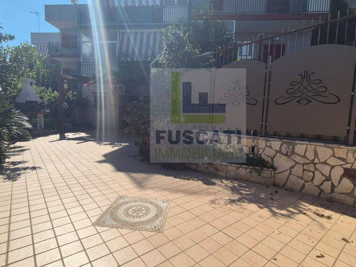 Casa con 6 locali in vendita in Via Luca Giordano, Centro, Mugnano di Napoli