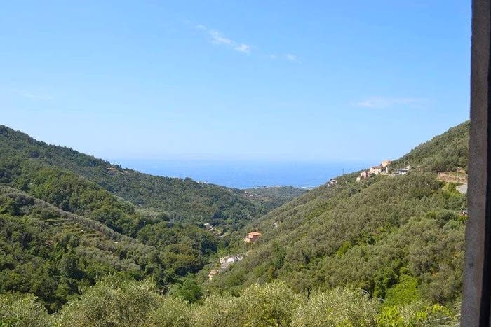 Casa con 6 locali in vendita in Via della Madonnetta, Cogorno