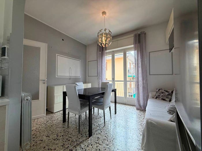 Appartamento trilocale in vendita in Via Antonio Fogazzaro, Centro, Loano