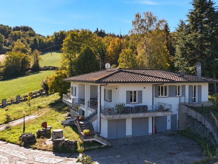 Casa con 6 locali in vendita in Via Giuseppe Mengoni, Centro, Fontanelice
