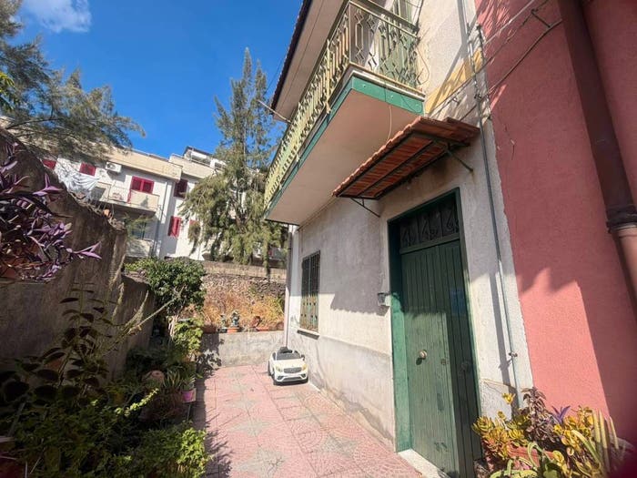 Appartamento quadrilocale in vendita in Via Bari, Barriera Leucatia, Catania