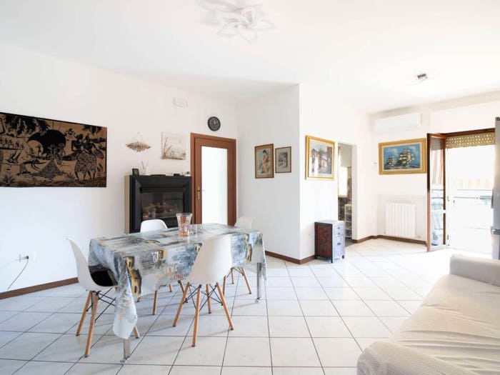 Appartamento trilocale in vendita in Via Francesco De Pinedo, Villa Rosa, Martinsicuro