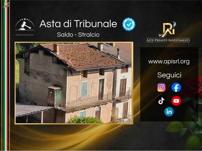 Appartamento con 6 locali in vendita in Via Masoni, Fusine
