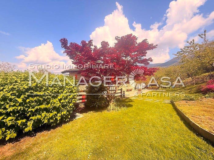 Casa con 6 locali in vendita in Borgata Grangia, Roccabruna