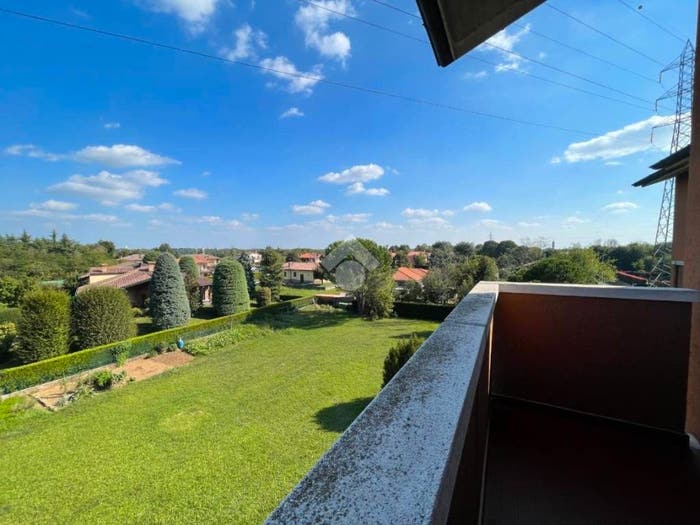 Appartamento trilocale in vendita in Via Monte Canto Alto, Madone