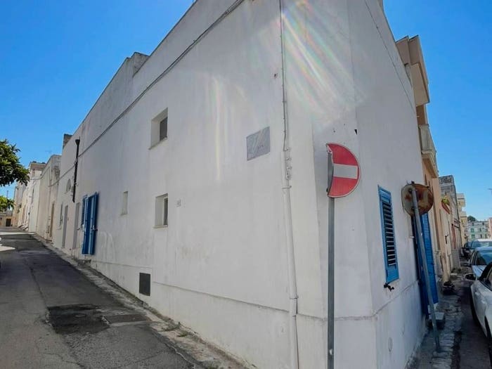 Appartamento con 5 locali in vendita in Via Aprile, Casarano