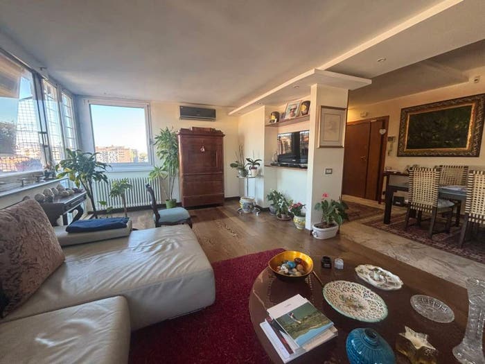 Appartamento quadrilocale in vendita in Piazzale Roberto Ardigò, Ardeatino Montagnola, Roma