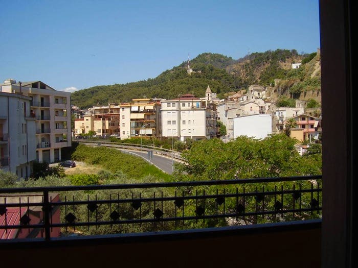 Appartamento con 5 locali in vendita in Via Enrico Berlinguer, Centro, Tursi