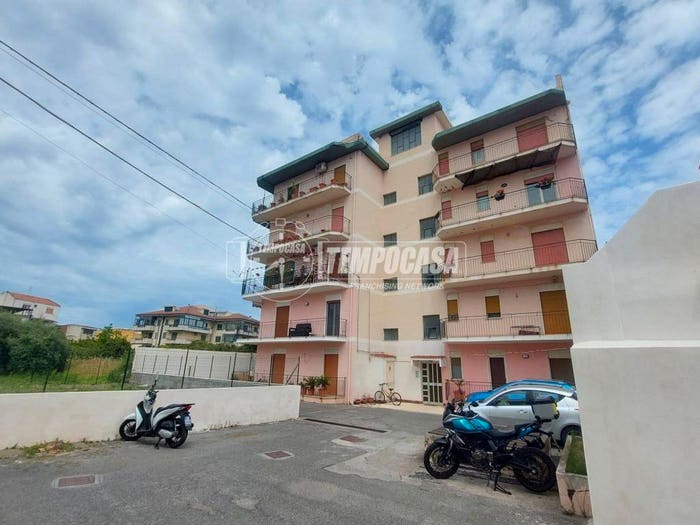 Appartamento trilocale in vendita in Piazza San Francesco di Paola, Centro, Barcellona Pozzo di Gotto