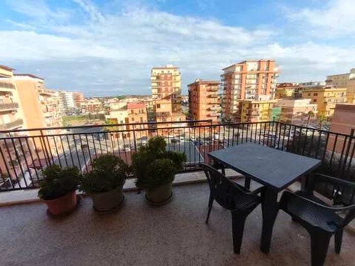 Appartamento trilocale in vendita in Via del Mare, Centro, Ladispoli