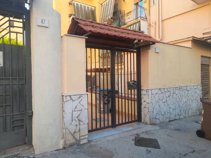 Appartamento bilocale in vendita in Via Lucio Silla, Bagnoli, Napoli