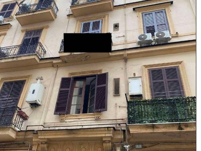 Appartamento con 5 locali in vendita in Via Benedetto Cairoli, Arenaccia, Napoli