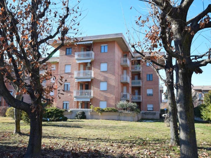 Appartamento quadrilocale in vendita in Via Giacomo Leopardi, Altipiano, Mondovì