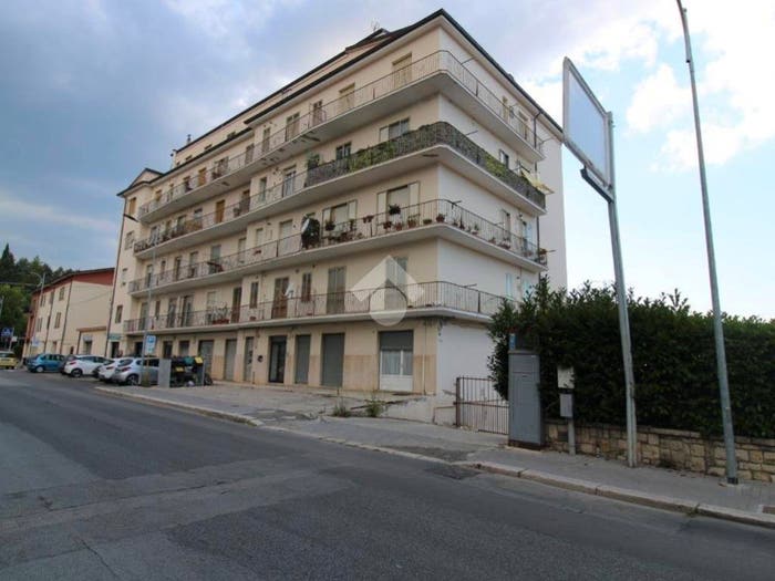 Appartamento trilocale in vendita in Via Duca D'Aosta, Semicentro, Campobasso