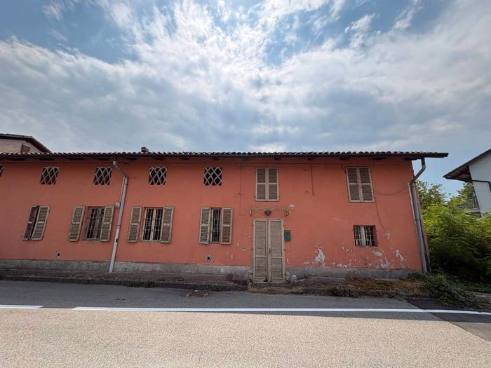Casa con 6 locali in vendita in Via Virgilio Bosso, Caravini, Crescentino