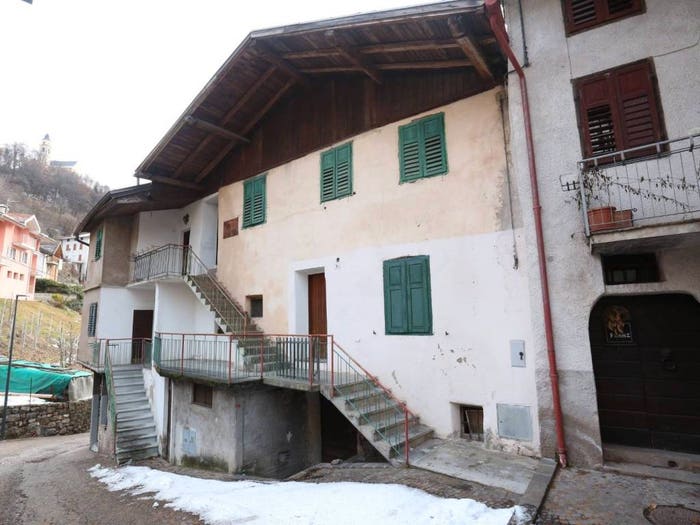 Casa con 6 locali in vendita in Centro, Segonzano