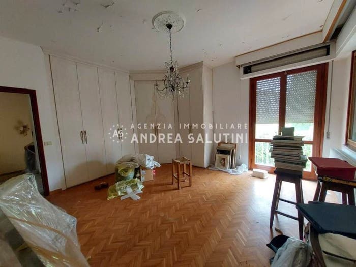 Casa con 6 locali in vendita in Via Enrico Capecchi, La Rotta Pietroconti, Pontedera