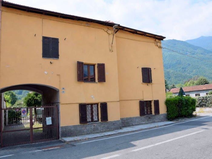 Casa con 6 locali in vendita in Via Vignassa, Sant'Antonino di Susa