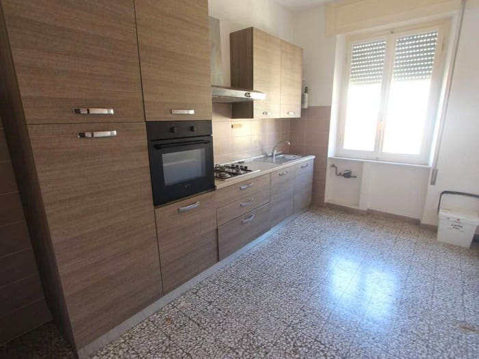 Appartamento quadrilocale in vendita in La Scorza Fossitermi, La Spezia