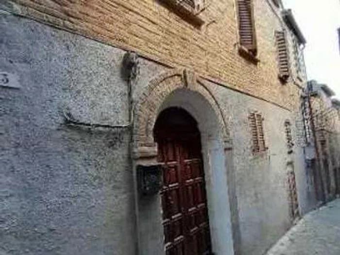 Appartamento quadrilocale in vendita in Via Masini, Centro, Mombaroccio