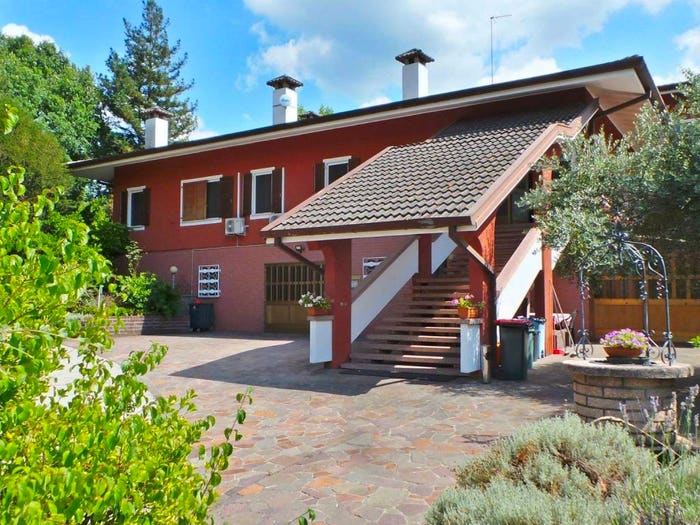 Casa con 6 locali in vendita in Via Divisione Julia, Centro, Majano