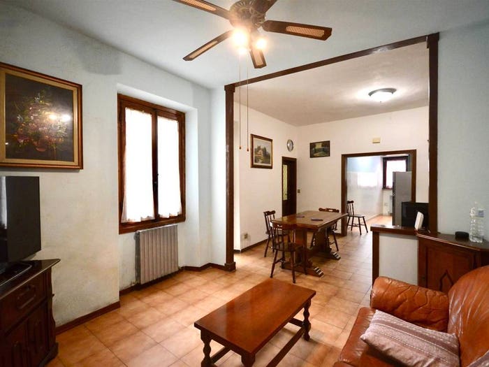 Appartamento con 5 locali in vendita in Levanella, Montevarchi