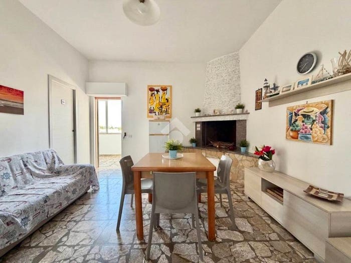 Appartamento quadrilocale in vendita in Via kennedy, Centro, Sannicola