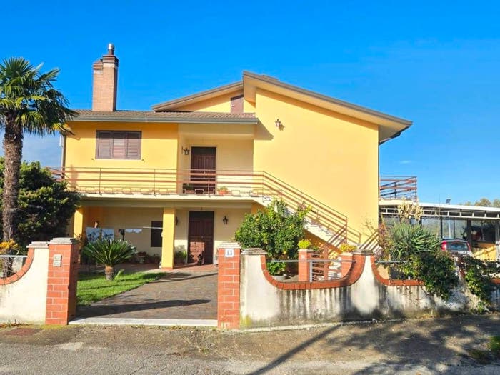 Casa con 6 locali in vendita in Contrada Sant'Andrea, Paternopoli