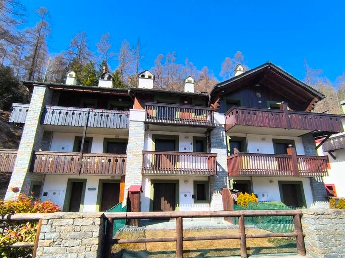 Appartamento trilocale in vendita in Via Franco Sampietro, Centro, Chiesa in Valmalenco