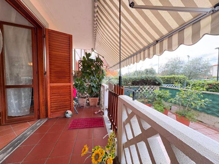 Casa quadrilocale in vendita in Via XXIV Maggio, Rinchiostra Quercioli, Massa