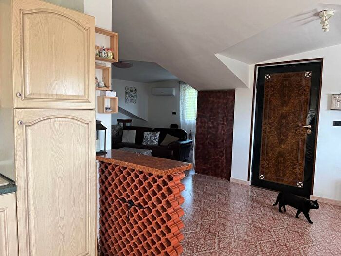 Casa trilocale in vendita in Casapulla