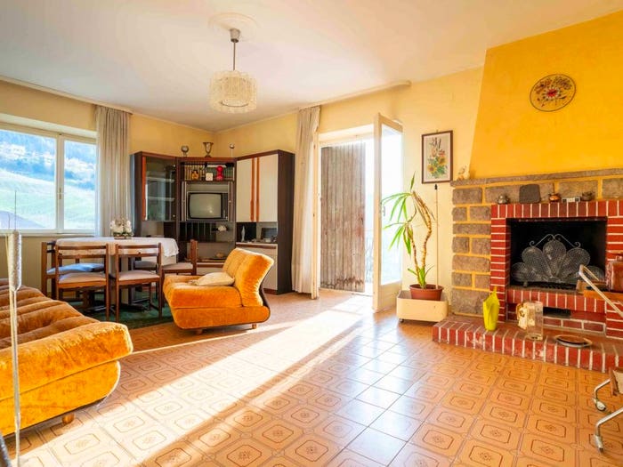 Casa con 6 locali in vendita in NiedereHöfeweg, Salorno sulla strada del vino
