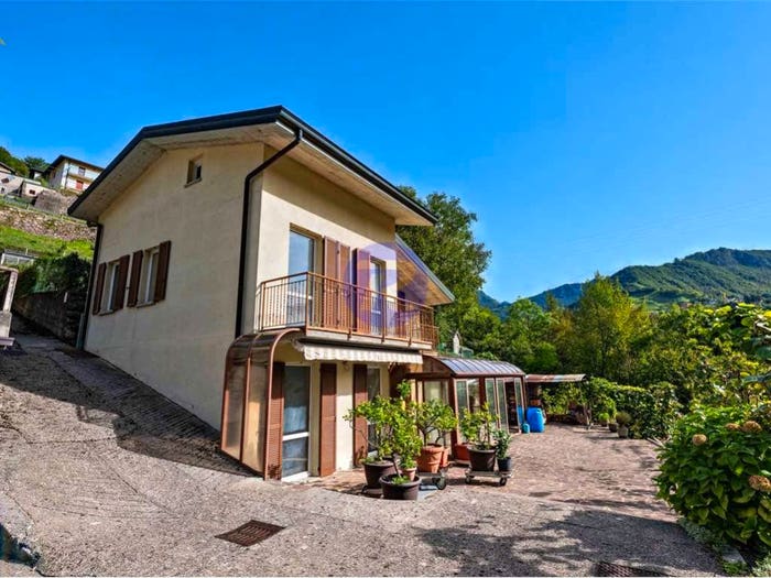 Casa con 6 locali in vendita in Via Monte Zucco, Centro, San Pellegrino Terme