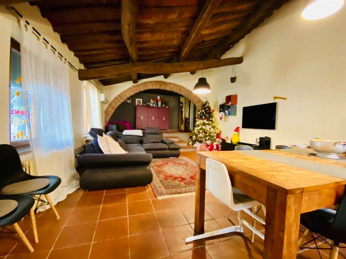 Appartamento trilocale in vendita in Via Sant'Andrea, Piazza Anfiteatro Torre Guinigi, Lucca