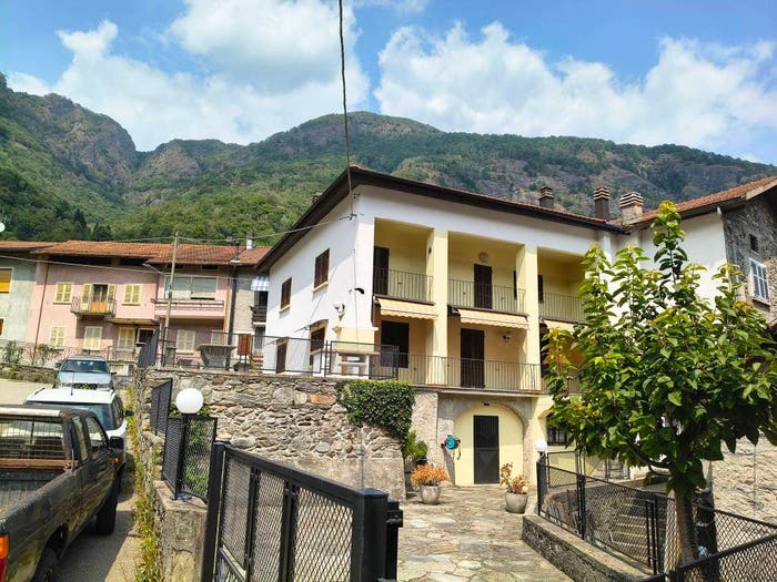 Casa con 6 locali in vendita in Via Rua e Piova, Valmaggia, Varallo