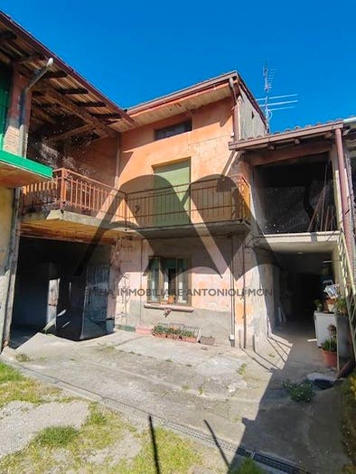 Casa bilocale in vendita in Centro, Gambara