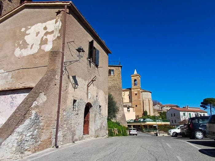 Casa trilocale in vendita in Vocabolo Anello di Via Giotto, Centro, Forano