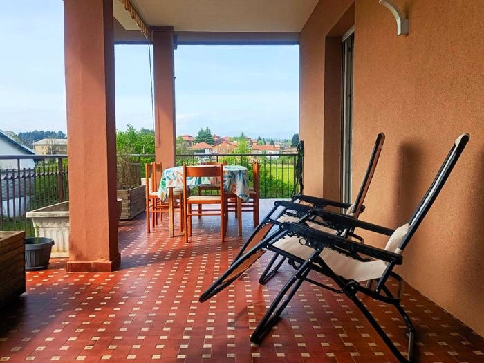 Casa con 6 locali in vendita in Lesmo