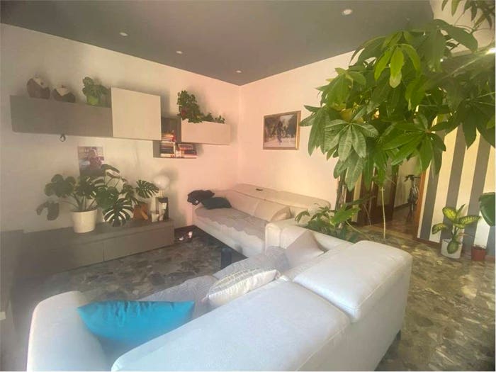 Appartamento quadrilocale in vendita in Viale Malta, Via Taverna Ospedale, Piacenza
