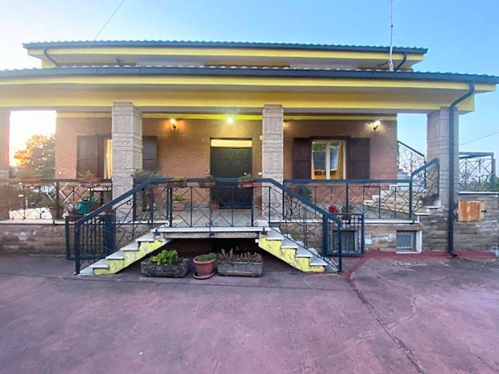 Casa con 6 locali in vendita in Via degli Olmi, Palestrina