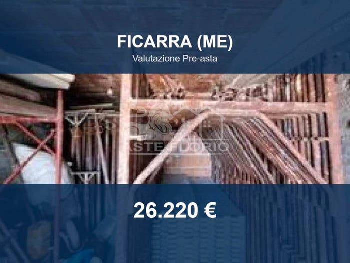 Appartamento con 5 locali in vendita in Contrada Sauro, Centro, Ficarra