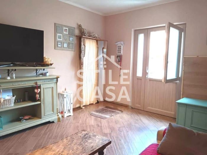 Casa con 6 locali in vendita in Orentano, Castelfranco di Sotto