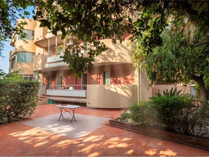 Appartamento con 5 locali in vendita in viale poetto, Quartiere del Sole, Cagliari