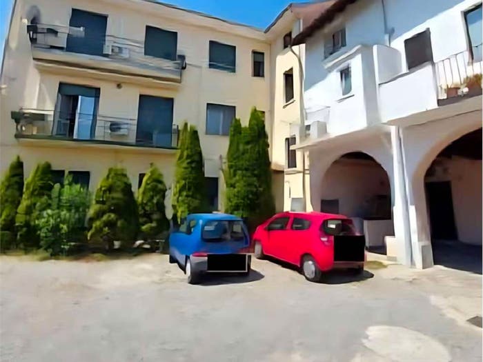 Appartamento trilocale in vendita in Via Eugenio Cantoni, Castellanza