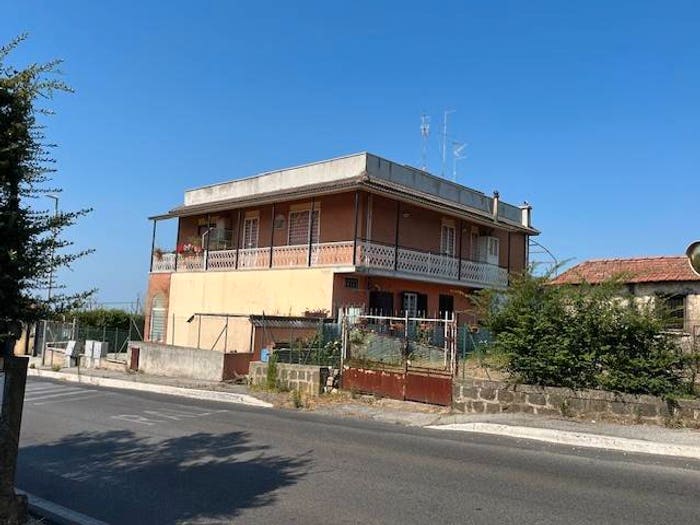 Appartamento trilocale in vendita in Via Ginestreto, Somaschi Fontana di Papa Ginestreto, Ariccia