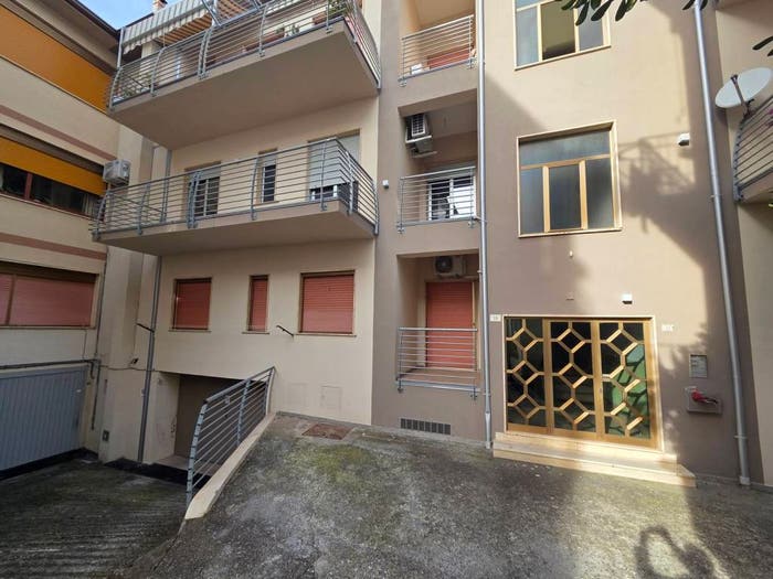 Appartamento con 5 locali in vendita in Via Pietro Mancini, Centro, Diamante