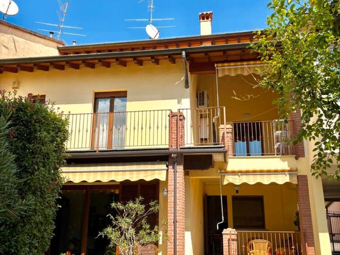 Casa con 5 locali in vendita in Via Balbi, Ospedaletto Lodigiano