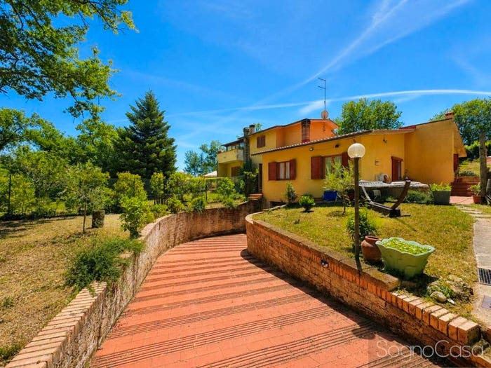 Casa con 6 locali in vendita in Via del Campo, Castelnuovo Berardenga